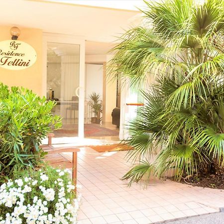 Residence Fellini Rimini Ngoại thất bức ảnh