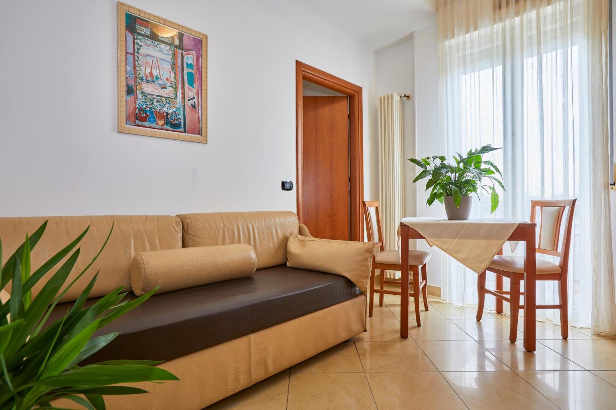 Residence Fellini Rimini Ngoại thất bức ảnh