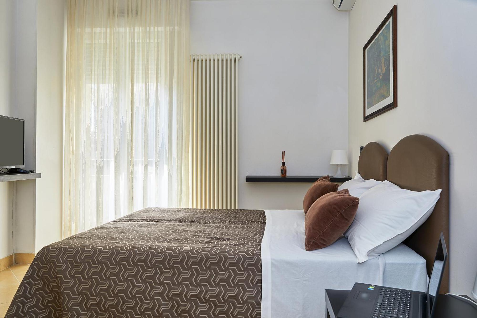 Residence Fellini Rimini Ngoại thất bức ảnh